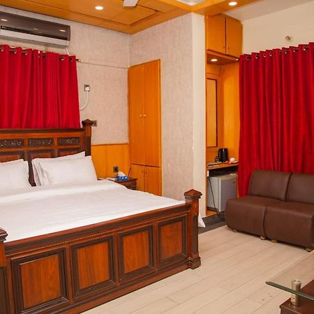 Elet Business Hotel Karachi Ngoại thất bức ảnh