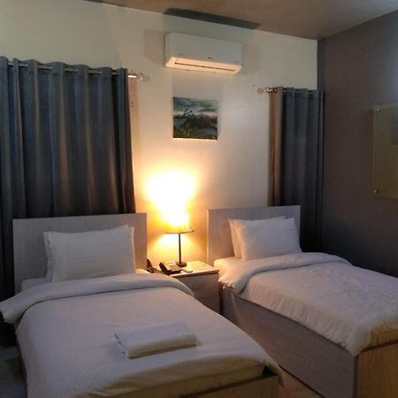 Elet Business Hotel Karachi Ngoại thất bức ảnh