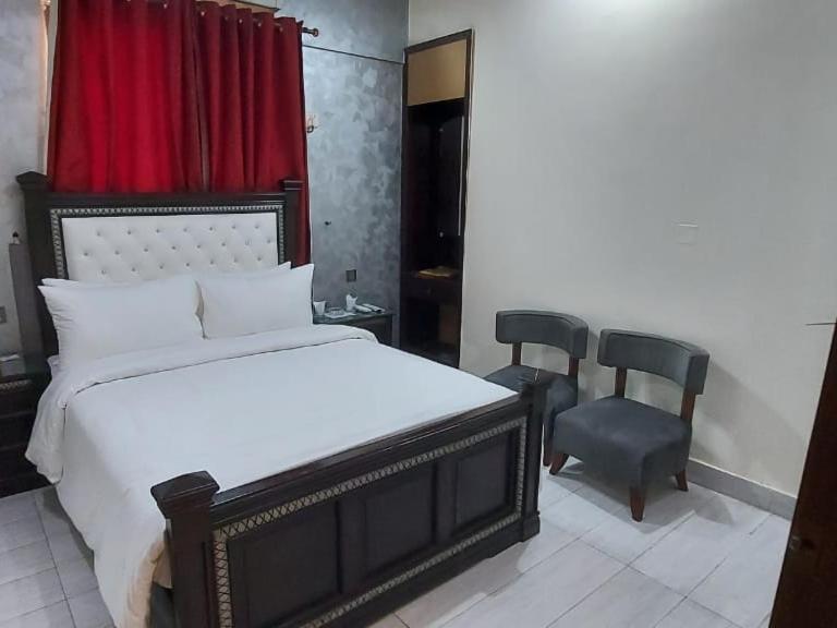 Elet Business Hotel Karachi Ngoại thất bức ảnh