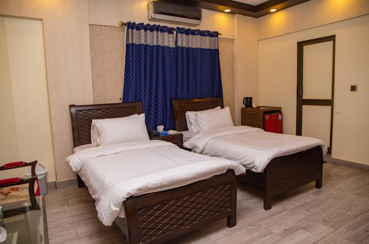 Elet Business Hotel Karachi Ngoại thất bức ảnh