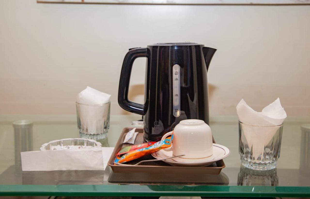 Elet Business Hotel Karachi Ngoại thất bức ảnh