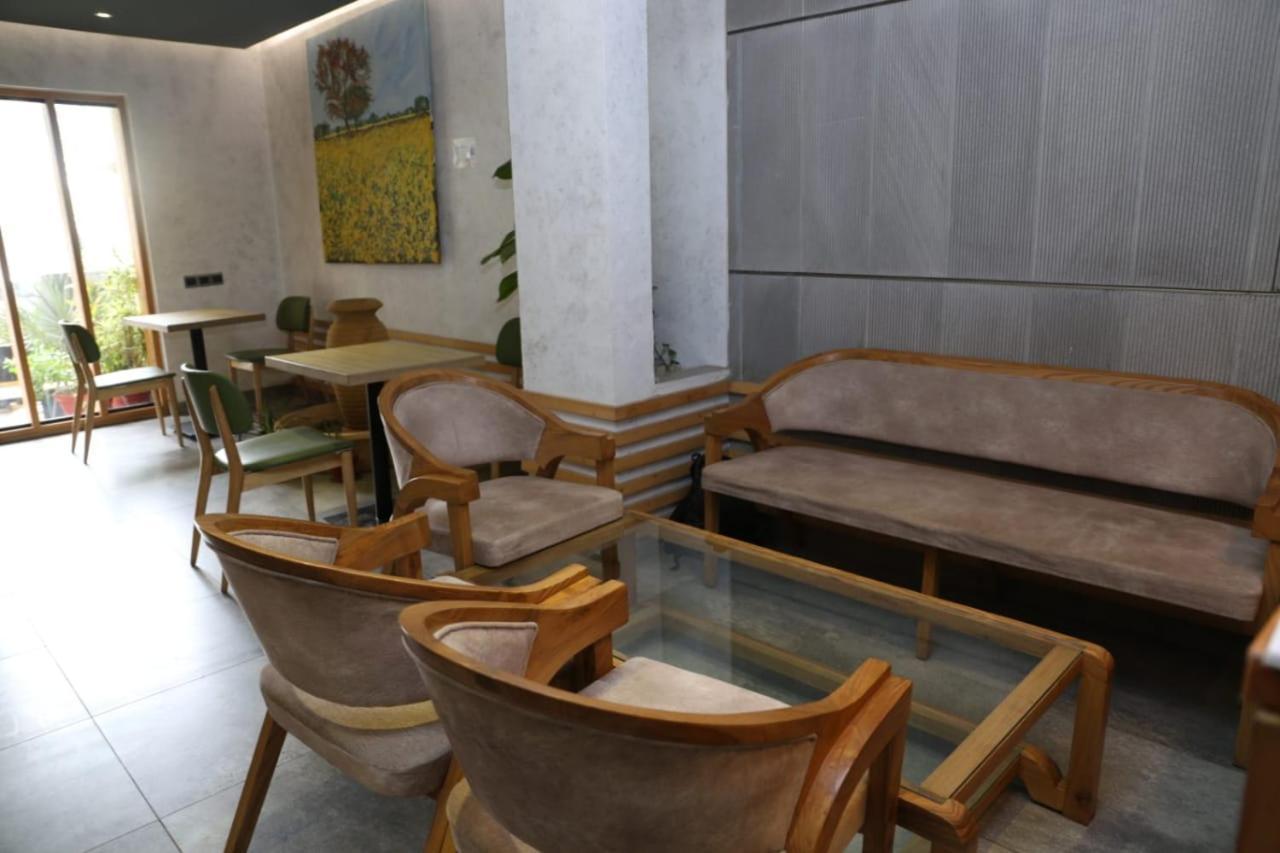 Elet Business Hotel Karachi Ngoại thất bức ảnh
